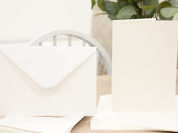 Crafter s Companion  - A5 Ivory Card & Envelopes 50pc Online Sale