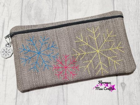 Snowflake ITH Bag 5 sizes available includes matching charm and ornament machine embroidery design DIGITAL DOWNLOAD on Sale